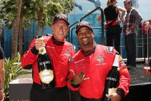 los angeles, feb 18 - dave pasant, alfonso ribeiro på de Toyota stor prix proffs kändis lopp på de Toyota stor prix tävlingsbana på april 18, 2015 i lång strand, ca foto