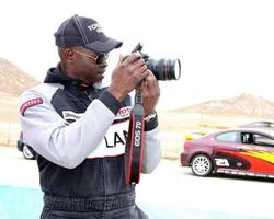 los angeles, mar 19 - djimon hounsou på de Toyota proffs kändis lopp Träning session på vide fjädrar speedway på Mars 19, 2011 i rosamond, ca foto