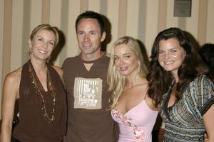 katherine kelly lang, william devry, jennifer gareis, och ljung tom djärv och de skön fläkt lunch universell sheraton hotell los angeles, ca aug 25, 2007 ©2007 kathy hutchins hutchins Foto