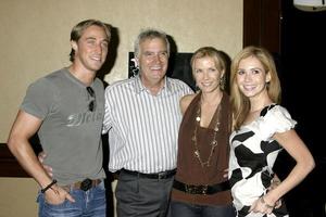 kyle lägre, john mccook, katherine kelly lang, och Ashley jones djärv och de skön fläkt lunch universell sheraton hotell los angeles, ca aug 25, 2007 ©2007 kathy hutchins hutchins Foto