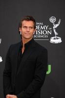 cameron mathison anländer på de dagtid emmy utmärkelser på de orpheum teater i los angeles, ca på augusti 30, 2009 foto