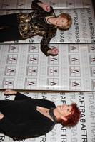 jeanne tunnbindare och marcia wallace anländer på de efter media och underhållning förträfflighet utmärkelser amees på de biltmore hotell i los angeles, ca på Mars, 9 2009 foto