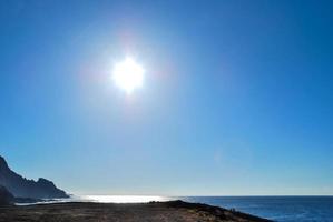 solnedgång över havet foto