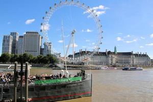 utsikt över Themsen i London foto