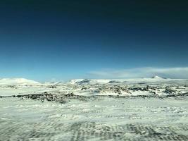 en se av island i de vinter- foto