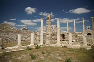 tripolis på de slingra sig gammal stad i denizli, turkiye foto