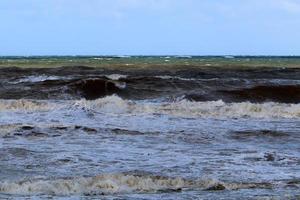 Medelhavets kust i norra Israel. foto