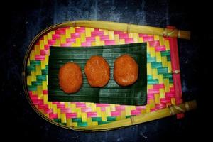 asiatisk traditionell mat kikärt känga hallwa. plats - bogura, bangladesh. datum - 24 november 2022 foto
