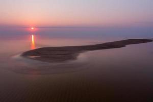 baltic hav kust på solnedgång foto