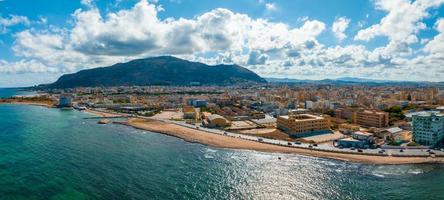 antenn panorama- se av trapani hamn, Sicilien, Italien. foto