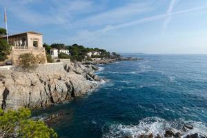 camino de ronda, en väg parallell till de katalansk costa brava, belägen på de medelhavs hav i de norr av Katalonien, Spanien. foto