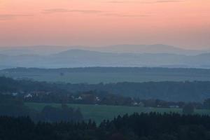 höst landskap i elbe sandsten berg. foto