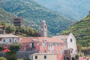 visningar av vernazza i cinque terre, Italien foto