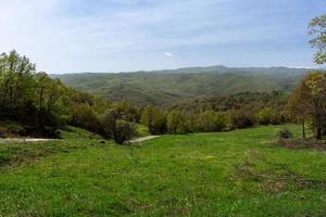 vår landskap från de bergen av grekland foto