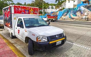 puerto escondido oaxaca mexico 2022 olika mexikansk plocka upp lastbilar bilar 4x4 av vägen fordon Mexiko. foto