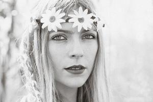 hippie flicka - 1970 stil foto