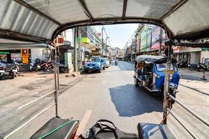 gata trafik i Bangkok, thailand, cirka Maj 2022 foto