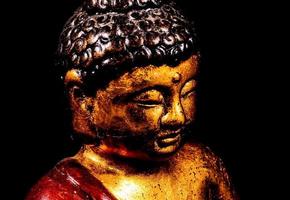 liten buddha staty foto