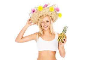 sommar kvinna med ananas foto