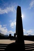 rio de Janeiro, rj, Brasilien - 10:e av december 2022 - de obelisk på de förintelse minnesmärke, öppnad på 7:e december 2022 på pasmado Belvedere, botafogo distrikt. foto