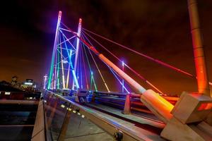 nelson mandela bro på natt foto