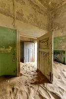 spöke stad kolmanskop, namibia foto