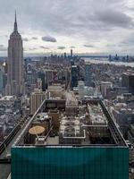 antenn se av de ny york stad horisont med midtown manhattan. foto