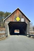 lincoln täckt bro i väst woodstock, vermont foto