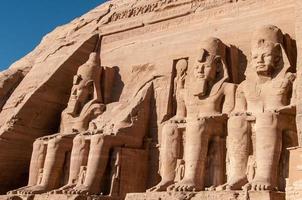 abu simbel på de gräns av egypten och sudan foto