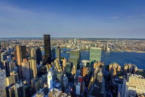 höga skyskrapor i midtown manhattan i ny york stad. foto