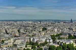 antenn panorama- se av paris, Frankrike i de sommar. foto