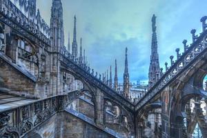 milan katedral, duomo di milano, ett av de största kyrkor i de värld, på piazza duomo fyrkant i de milan stad Centrum i Italien. foto