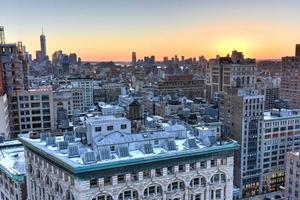 new york city skyline at sunset foto