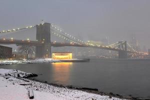 manhattan horisont, snöstorm foto