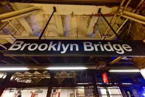 ny york, USA - januari 30, 2016 - brooklyn bro tunnelbana station i stadens centrum manhattan, ny york. foto