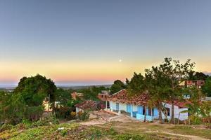 gryning i de kolonial stad av trinidad i Kuba, en unesco värld arv webbplats. foto