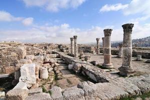roman ruiner av de citadell - amman, jordan foto