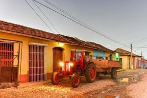 färgrik traditionell hus i de kolonial stad av trinidad i Kuba, en unesco värld arv webbplats. foto