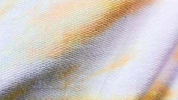 vit trasa textur med gul och blå mönster som bakgrund foto