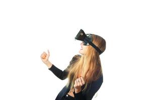 flicka i virtuell verklighet glasögon foto