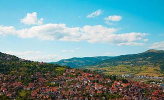 sarajevo. stad i de bergen foto