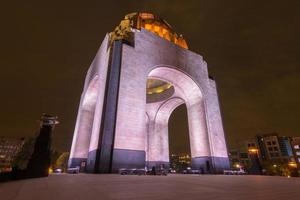 monument till de mexikansk rotation i mexico stad, 2022 foto