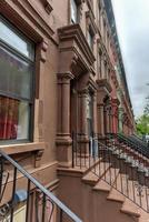 brunstenar i de harlem grannskap av ny york stad. foto