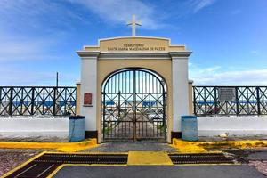 santa maria magdalena de pazzis kolonial epok kyrkogård belägen i gammal san juan, puerto rico. foto