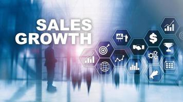Diagram tillväxt begrepp. försäljning öka, marknadsföring strategi. dubbel- exponering med företag Graf foto