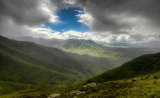 drakensberg bergen i söder afrika foto