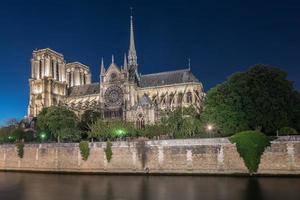 Notre Dame de paris, är en franska gotik medeltida katolik katedral på de ile de la citera i de fjärde arrondissement av paris, Frankrike. foto