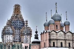 ryska ortodox kyrka av rostov kreml foto