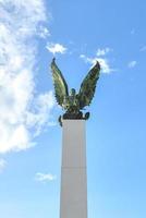 campeche, mexico - Maj 25, 2021 - mayan ängel, en skulptur betecknande de fusion av de mayan och spanska kulturer längs de malecon av campeche, Mexiko. foto