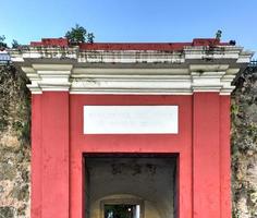 san juan Port i de gammal stad i san juan, puerto rico. sista återstående av de original- grindar till de stad väggar. foto
